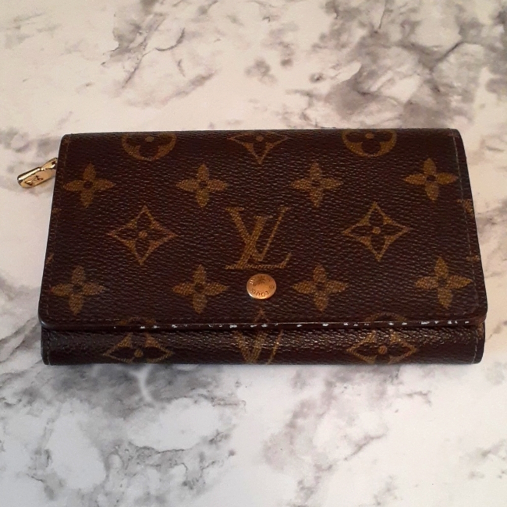 Authentic Louis Vuitton Porte-Monnaie Tresor Wallet